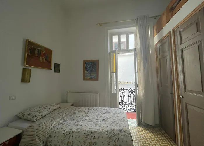 Bayt Alice Hostel Tangier
